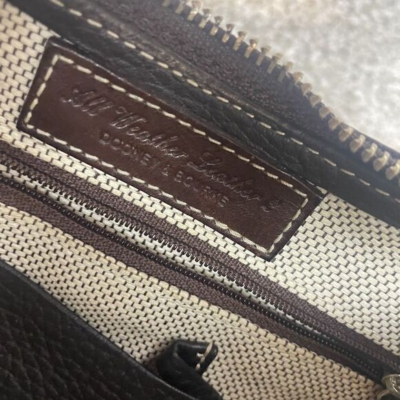 Dooney & Bourke Y2K 90s Black Brown Buckle Shoulder Leather Purse - Picture 5 of 9